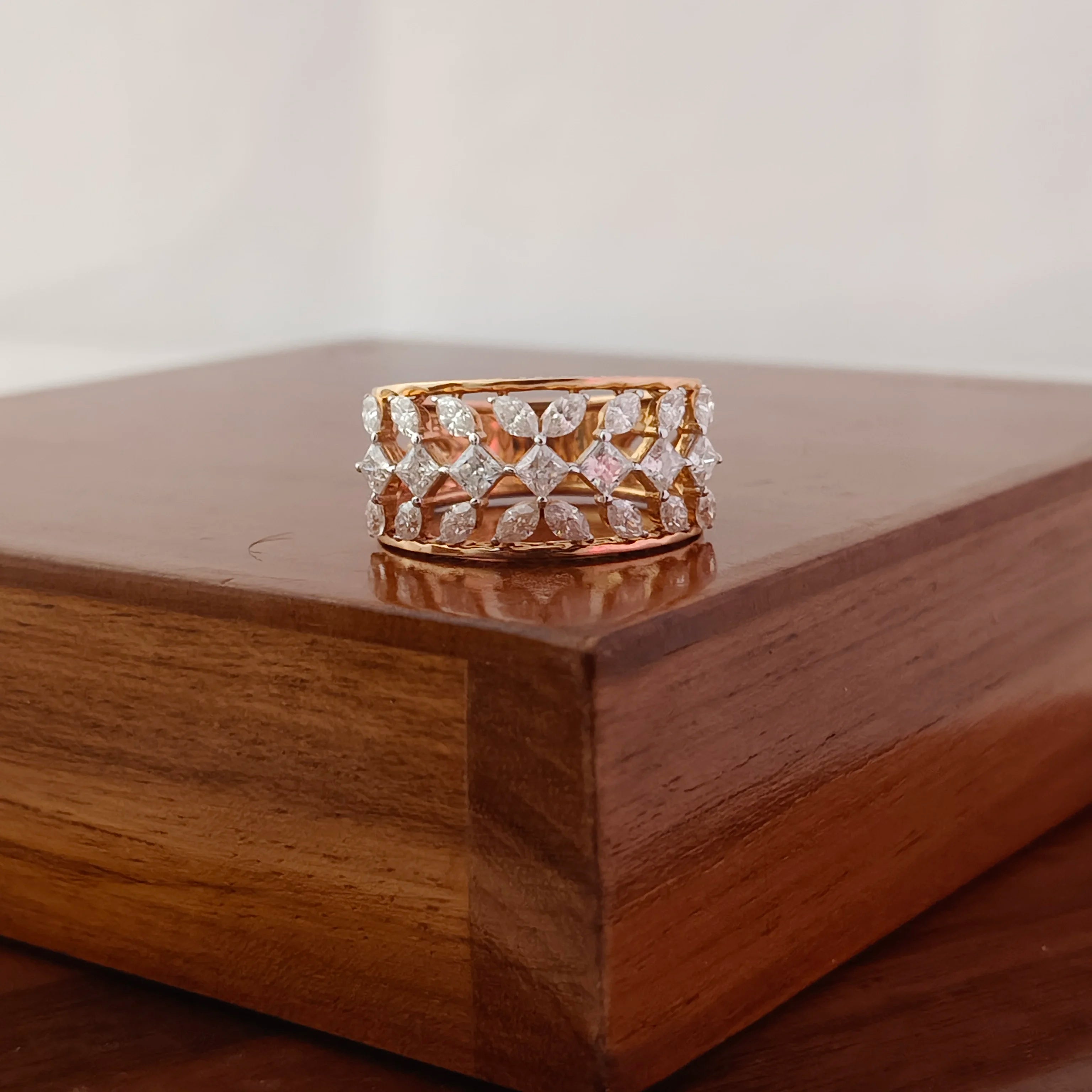 Namivaa 18K Rose Gold Diamond Floral Filigree Wide Band Ring Women Wedding Anniversary Party Luxury Statement Jewelry Gift