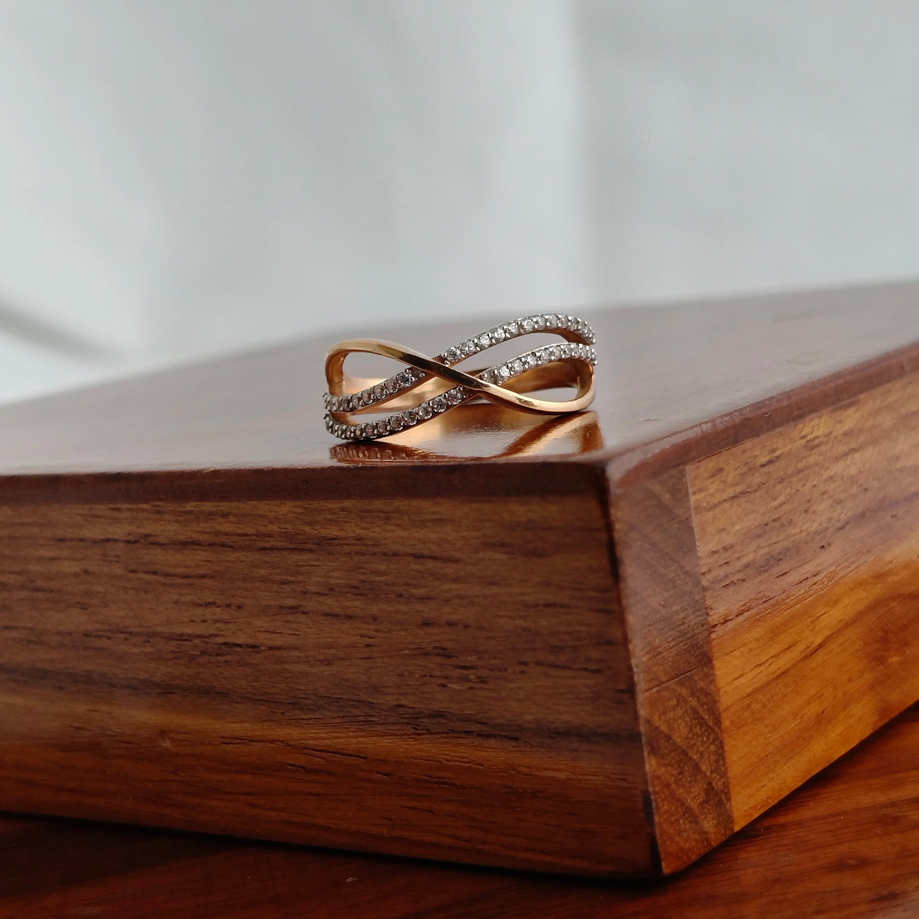 Namivaa 18K Rose Gold Infinity Twist Ring Women Multi Row Band Minimalist Elegant Daily Wear Party High Polish Finish