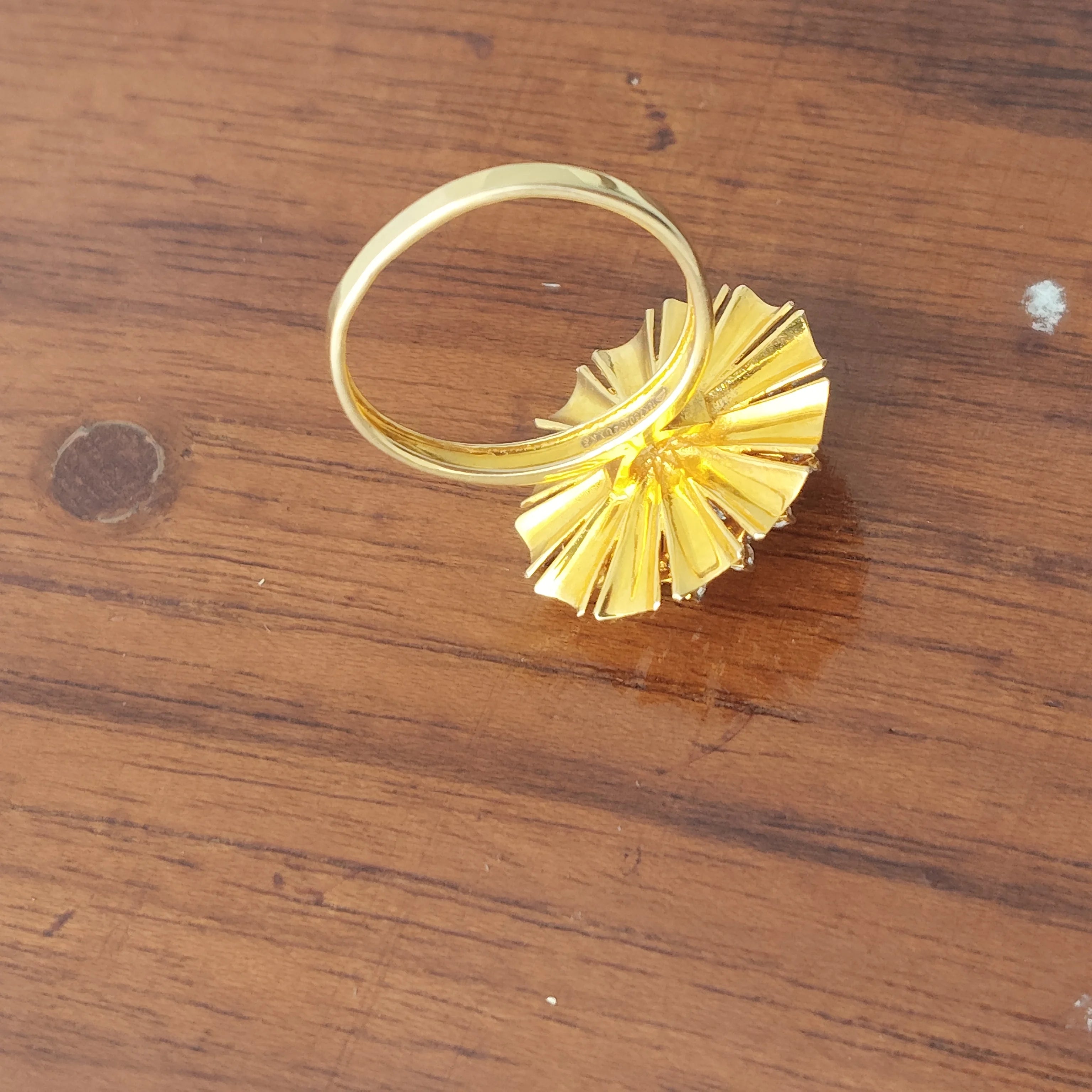 Namivaa Floral Cluster Round Stones Sunburst Design Statement Cocktail Ring Women Elegant Wedding Party Jewelry