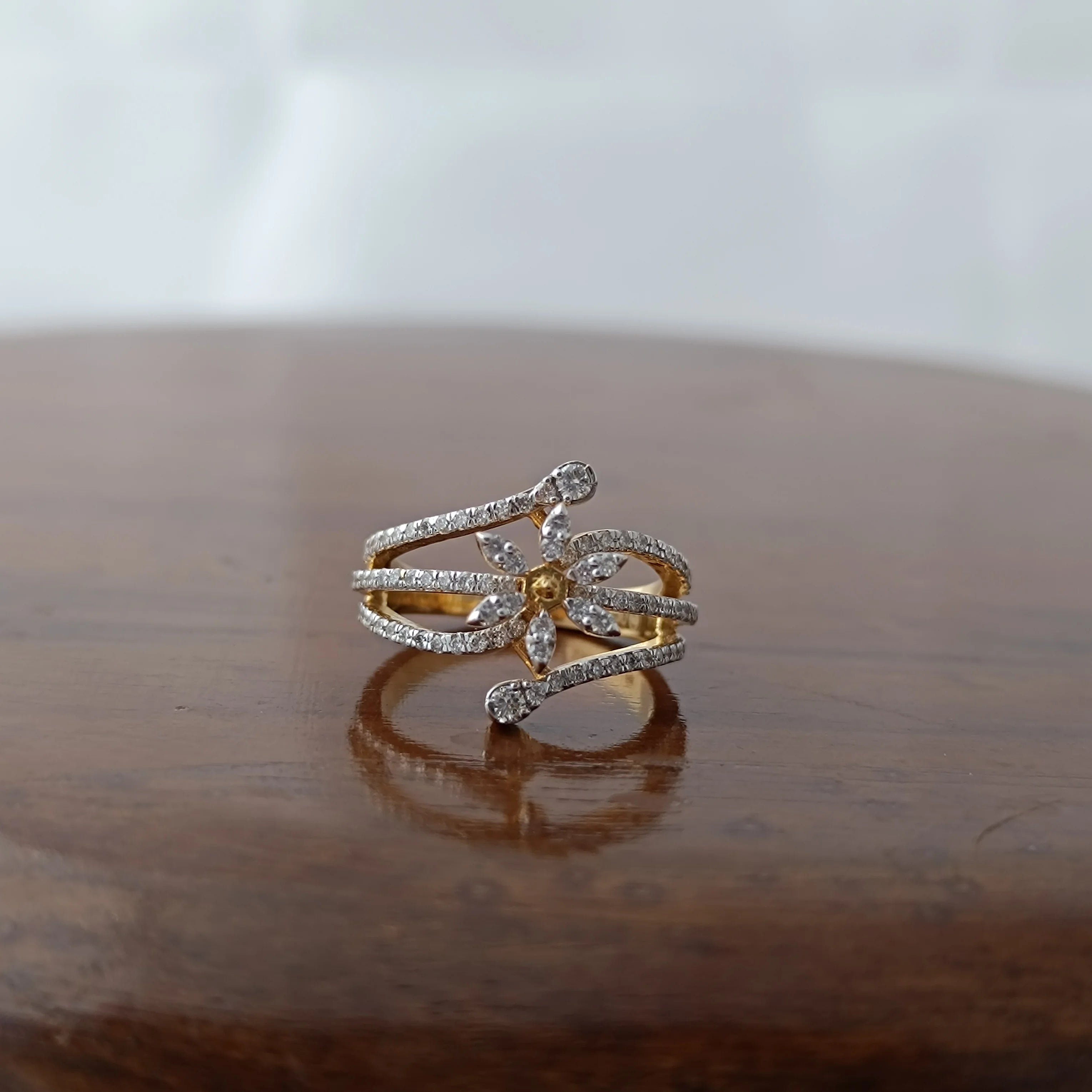 Namivaa Micro Insert Floral Two Tone Cluster Design Elegant Statement Cocktail Ring Women Wedding Party Jewelry