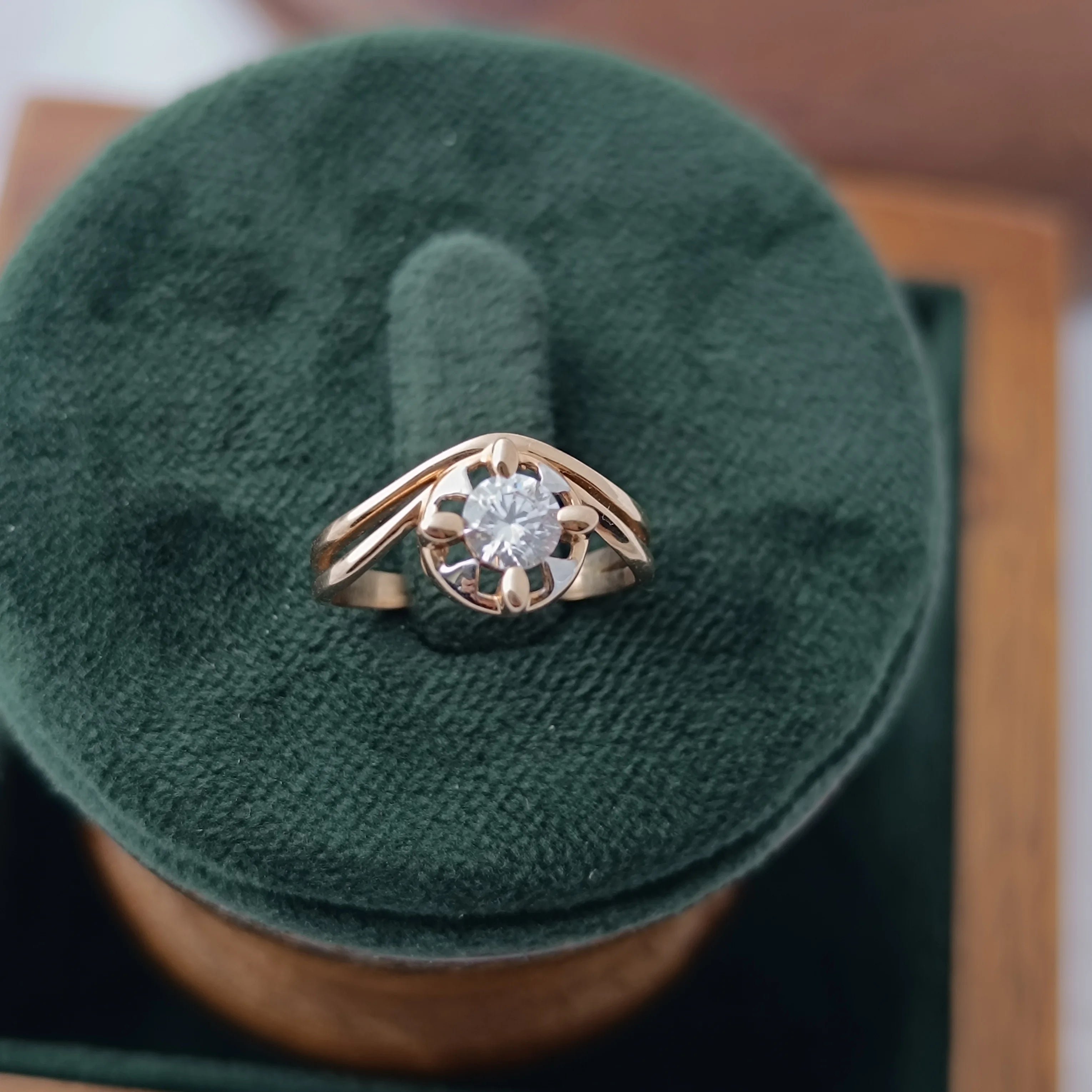 Namivaa Elegant Engagement Wedding Ring Split Shank Floral Prong Setting Women Jewelry Gift From