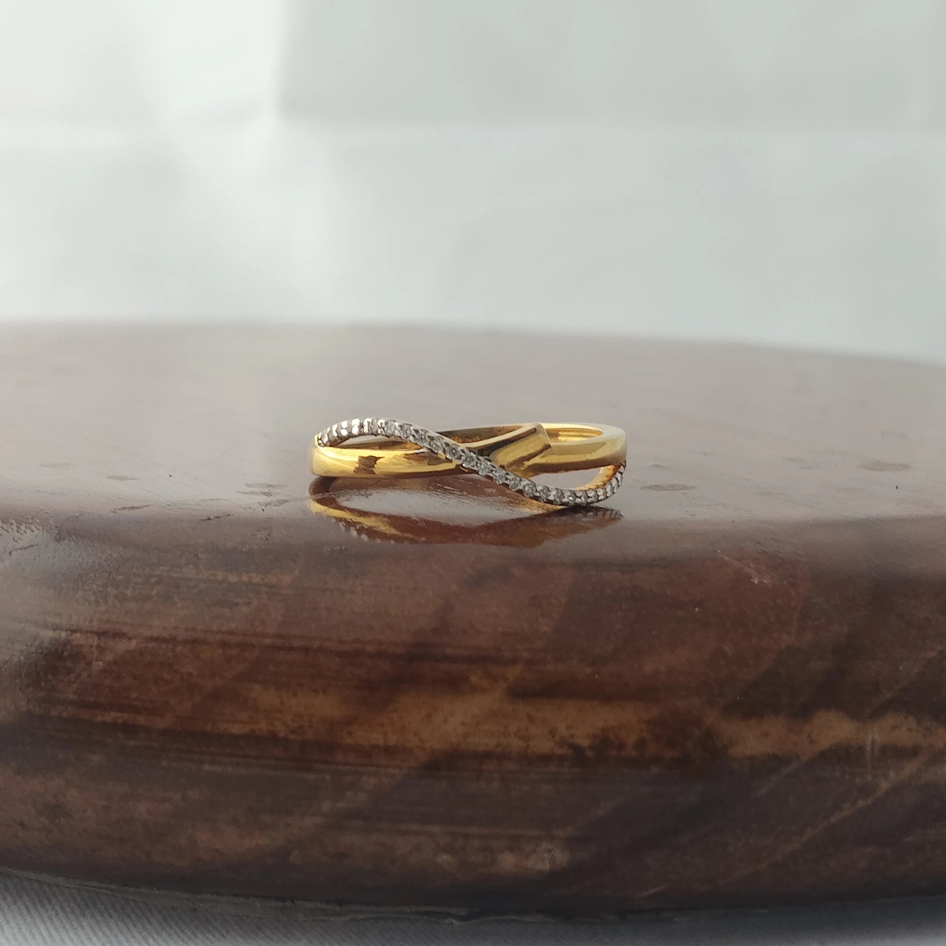 18K Solid Gold Diamond Twist Band Ring Elegant Crossover Infinity Design Minimalist Certified Wedding Band Women Fine Jewelry No reviews yet